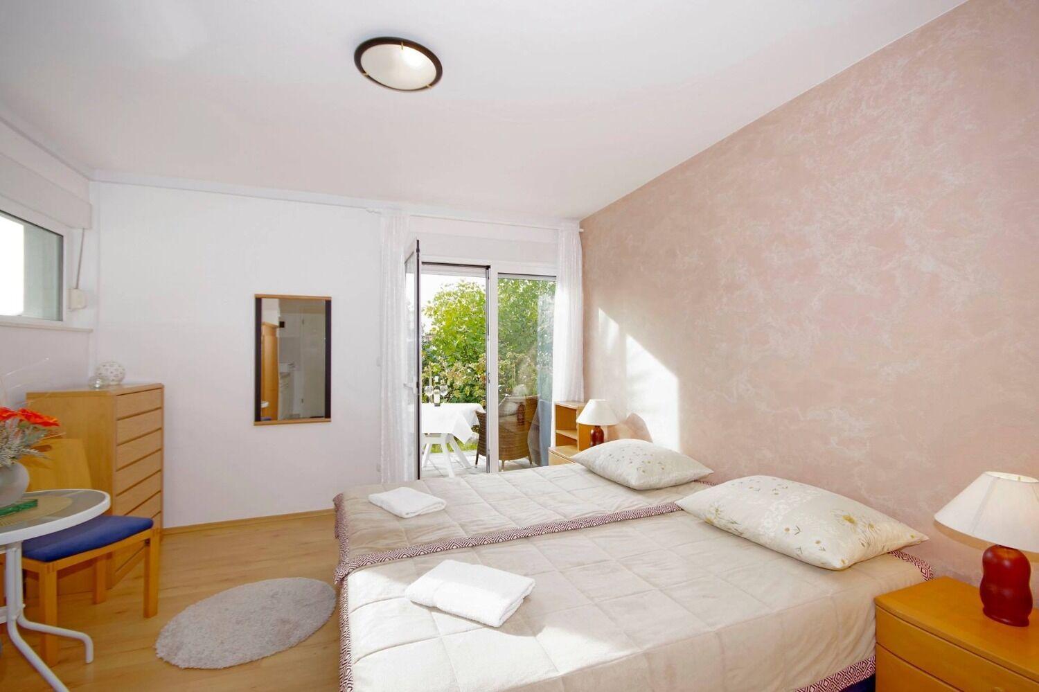 Apartments Javi - Free Private Parking Trogir Kültér fotó